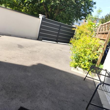 Escapade Pres De Lille - Appartement Charmant Avec Terrasse Et Parking Privee モン＝ザン＝バルール エクステリア 写真